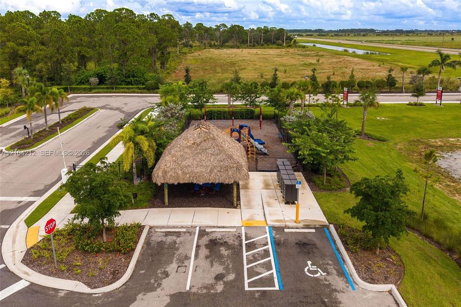Community amenities in , Labelle (Image 45).