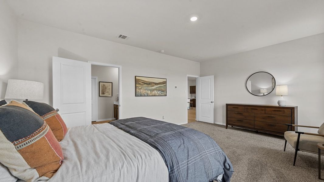 Furnished interior view inside a new home in Waverly Estates, Josephine (Image 15).