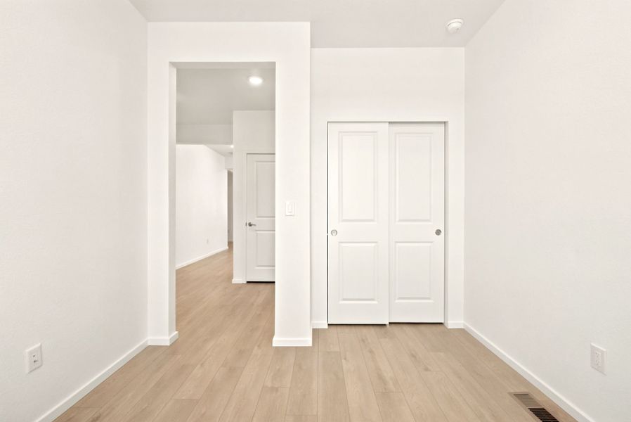 Spacious, unfurnished interior of a new home in Cordovan, Firestone (Image 26).