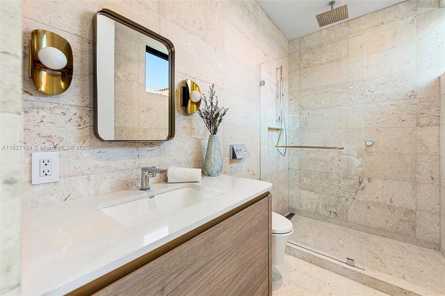 Furnished interior view inside a new home in , Miami Beach (Image 14).