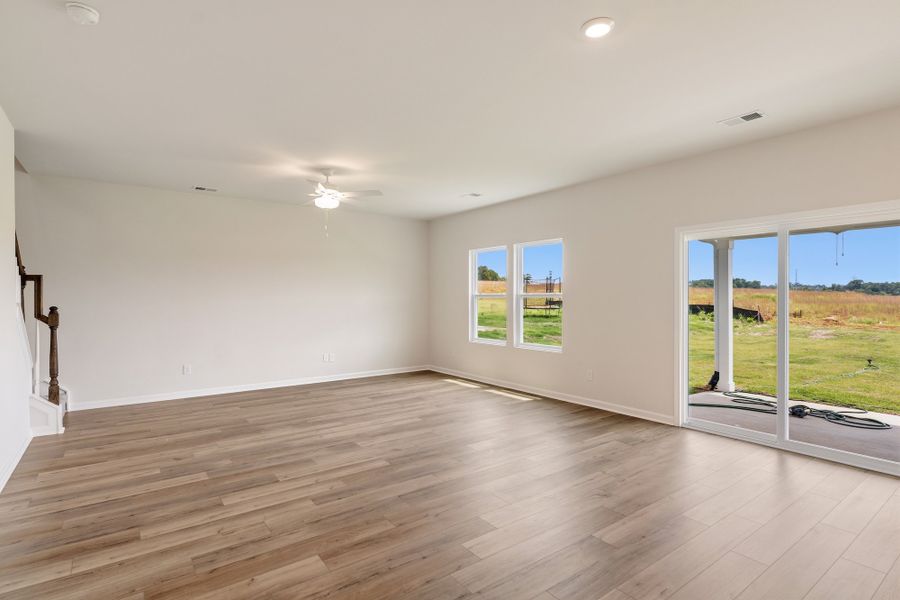 Spacious, unfurnished interior of a new home in Mayfair Village, Spartanburg (Image 24). Spacious, unfurnished interior of a new home in Mayfair Village, Spartanburg (Image 24).