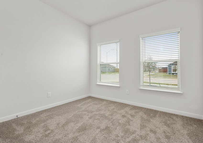 The secondary bedrooms are the perfect space to children's bedrooms or guest rooms. The secondary bedrooms are the perfect space to children's bedrooms or guest rooms.