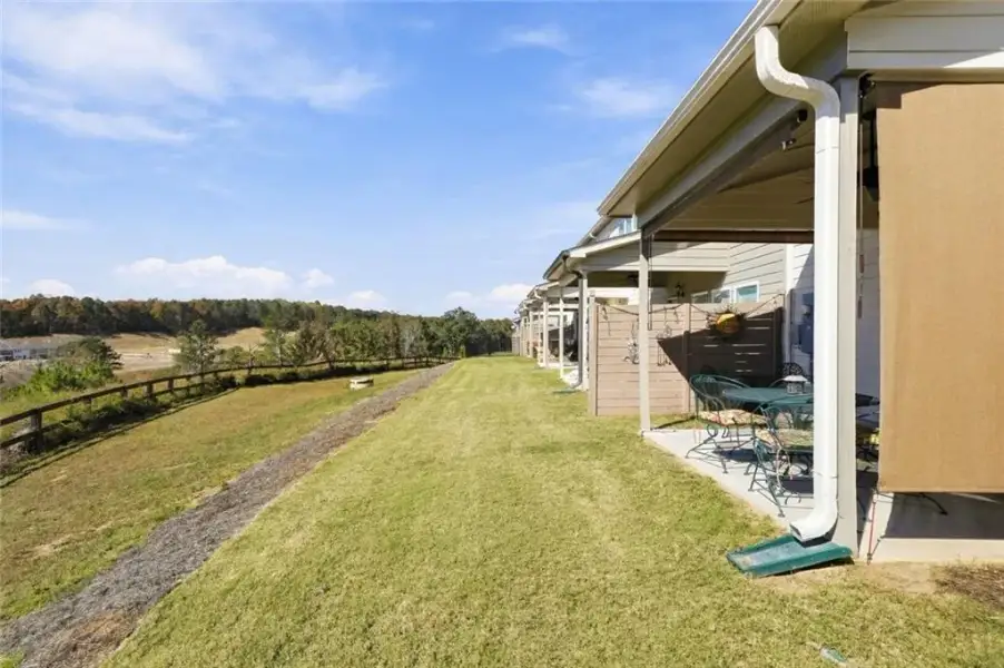 Exterior details and patio area of a home in , Jasper (Image 23).