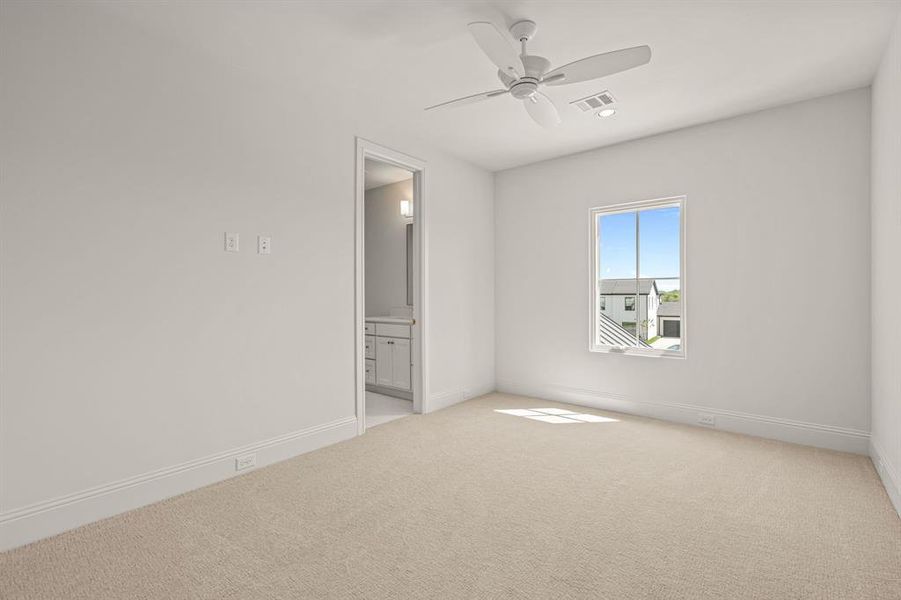 Spacious, unfurnished interior of a new home in , Fort Worth (Image 22).