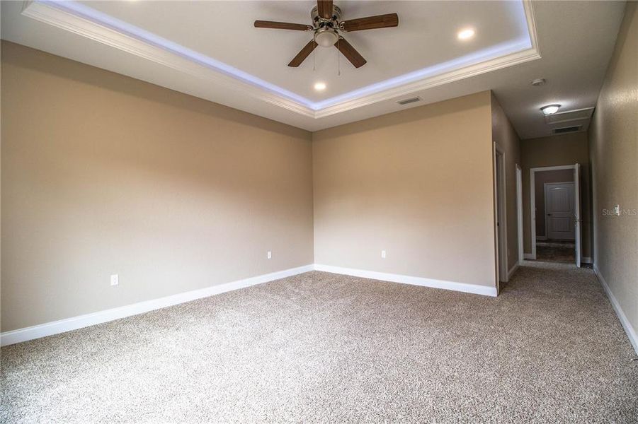 Spacious, unfurnished interior of a new home in , Bartow (Image 26).