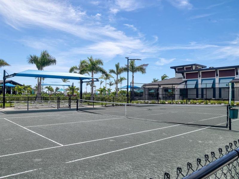 Community amenities in , Venice (Image 19). Community amenities in , Venice (Image 19).