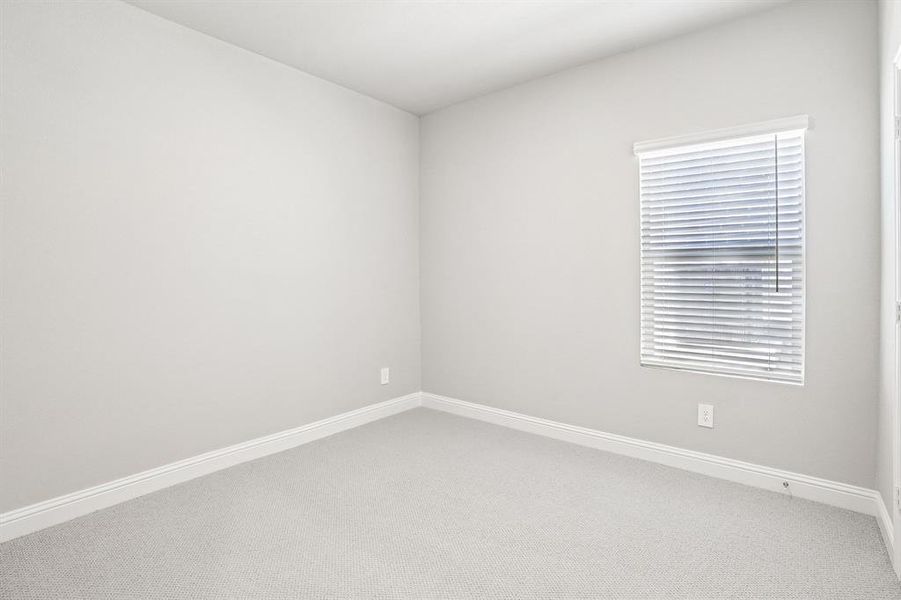 Photo is not of the actual home, but is an inspirational photo of builder’s model home and may depict options, furnishings, and/or decorator features that are not included. Photo is not of the actual home, but is an inspirational photo of builder’s model home and may depict options, furnishings, and/or decorator features that are not included.