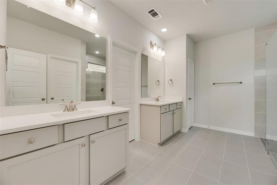 Furnished interior view inside a new home in Sutton Fields, Celina (Image 3).