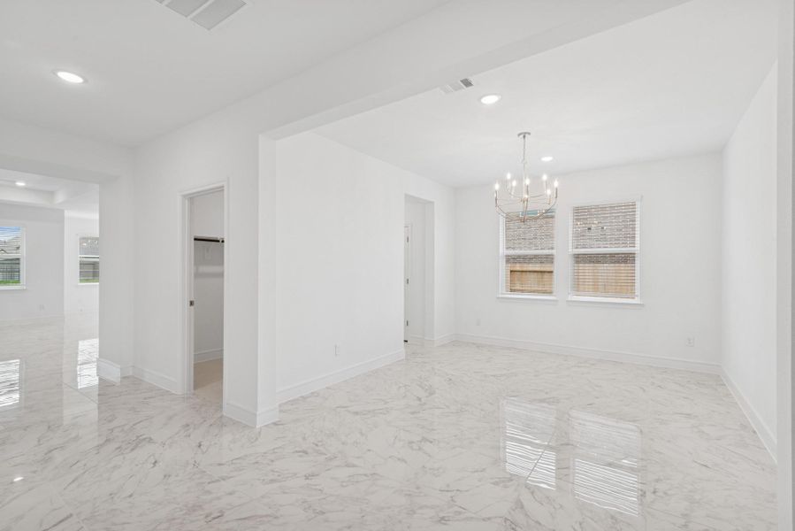 Elegant dining room Elegant dining room