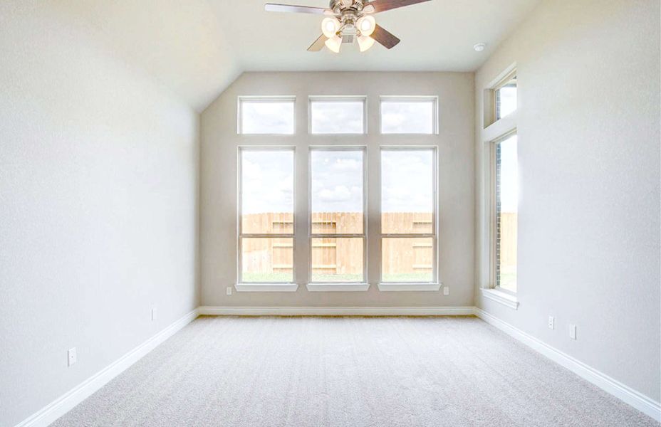Representative unfurnished interior of a home built from the 3281 by Ravenna Homes in Bridgeland 50′, Cypress (Image 27).