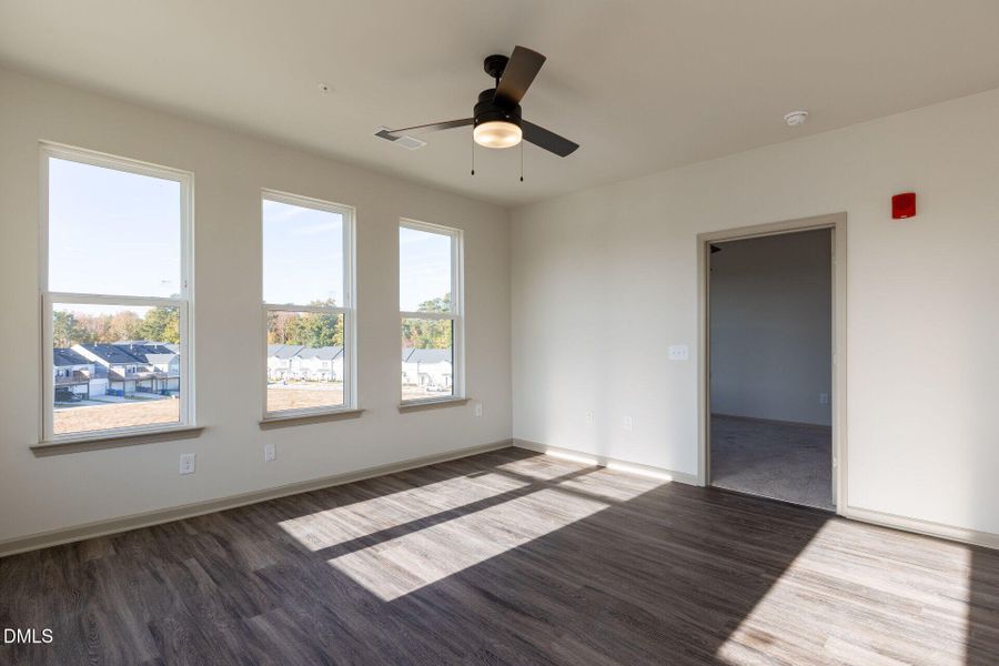 011-1920x1080-family-room 011-1920x1080-family-room