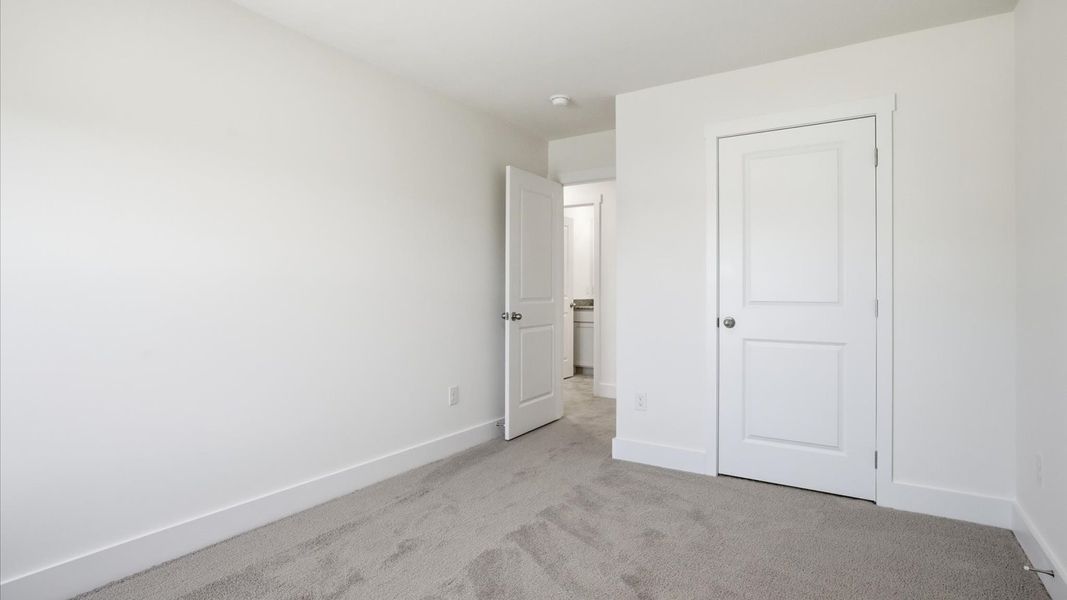 Spacious, unfurnished interior of a new home in The Ridge at Neals Landing, Knoxville (Image 20). Spacious, unfurnished interior of a new home in The Ridge at Neals Landing, Knoxville (Image 20).