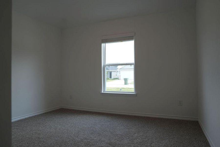Spacious, unfurnished interior of a new home in , Dayton (Image 13).