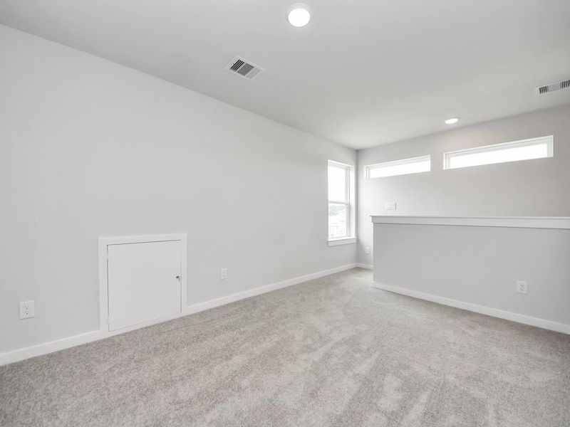 Spacious, unfurnished interior of a new home in The Villages at WestPointe, Dayton (Image 28).