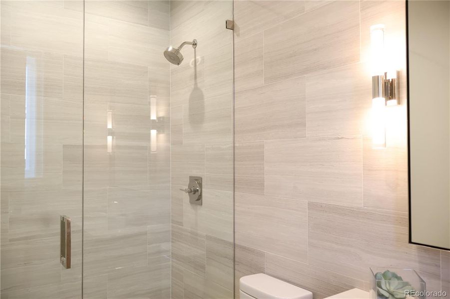 Image 11 of a home in . Image 11 of a home in .