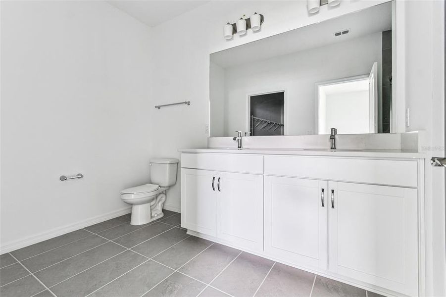 Furnished interior view inside a new home in Southpointe, Palmetto (Image 7).