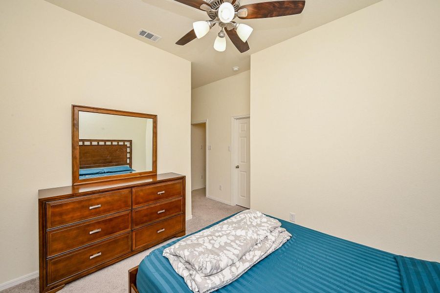 Furnished interior view inside a new home in StoneCreek Estates, Richmond (Image 34).