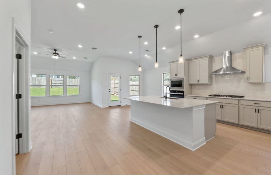 Furnished interior view inside a new home in Crescent Bluff, Georgetown (Image 13).