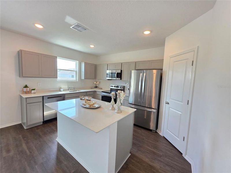 Furnished interior view inside a new home in Broadleaf, Parrish (Image 10).