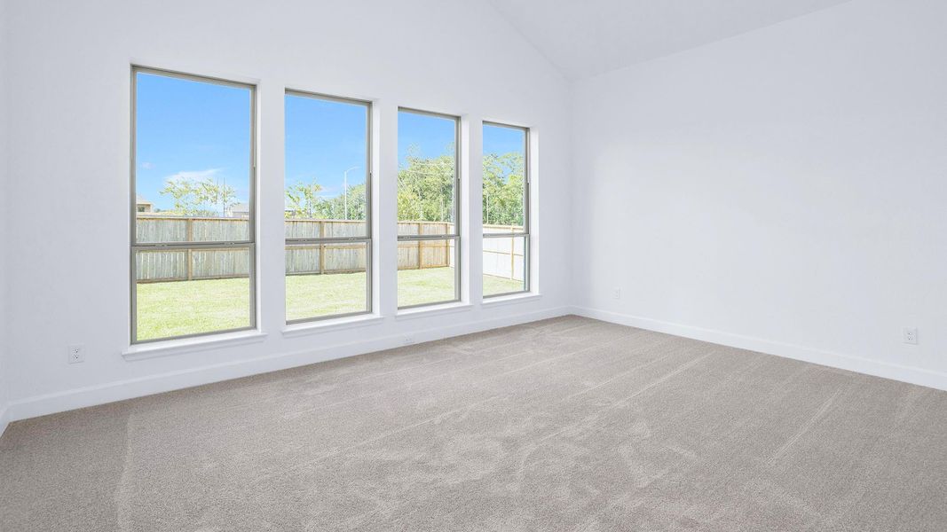 Spacious, unfurnished interior of a new home in Escondido, Magnolia (Image 13).