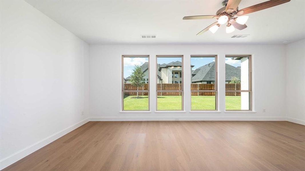 Spacious, unfurnished interior of a new home in Mosaic 50', Celina (Image 17). Spacious, unfurnished interior of a new home in Mosaic 50', Celina (Image 17).