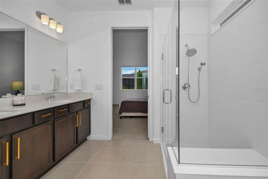 Furnished interior view inside a new home in , Ocala (Image 29).