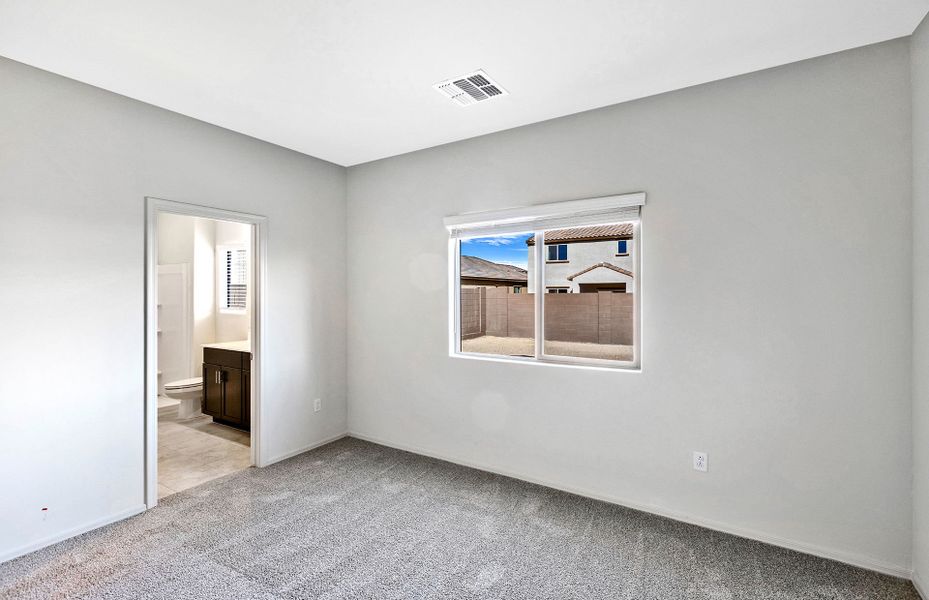 Spacious, unfurnished interior of a new home in El Rancho Santa Rosa, Maricopa (Image 13). Spacious, unfurnished interior of a new home in El Rancho Santa Rosa, Maricopa (Image 13).