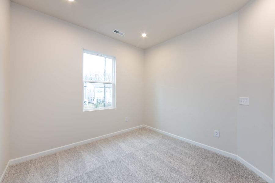 Spacious, unfurnished interior of a new home in Fifteen 15 Cannon, Charlotte (Image 17).