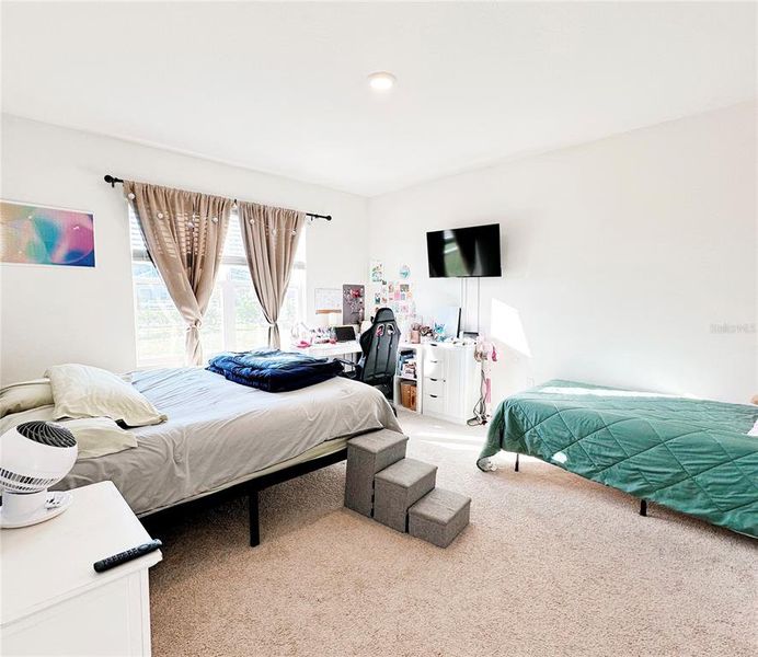 Furnished interior view inside a new home in Harmony at Lake Eloise, Winter Haven (Image 9). Furnished interior view inside a new home in Harmony at Lake Eloise, Winter Haven (Image 9).
