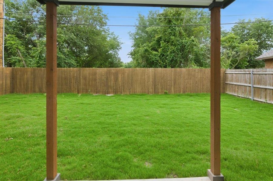 Exterior details and patio area of a home in , Fort Worth (Image 3).