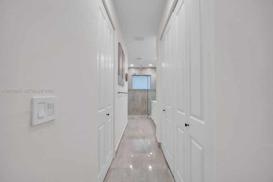 Spacious, unfurnished interior of a new home in , Lehigh Acres (Image 21). Spacious, unfurnished interior of a new home in , Lehigh Acres (Image 21).