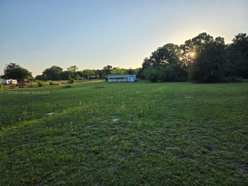 Image 25 of a home in . Image 25 of a home in .