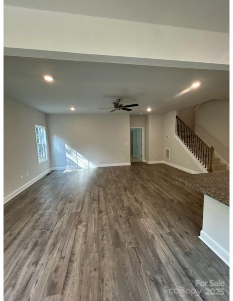 Image 33 of a home in Crystal Village.