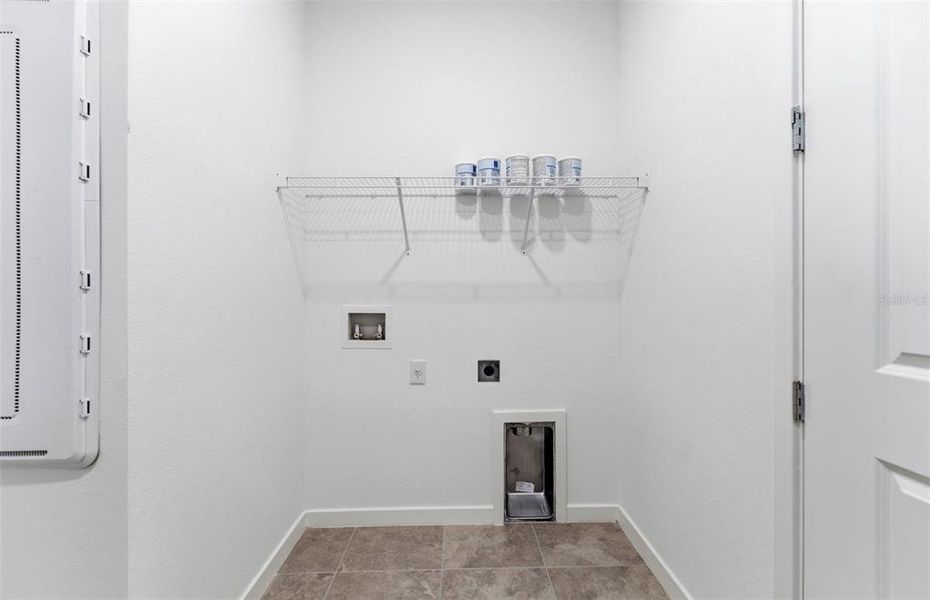Spacious, unfurnished interior of a new home in Seaire, Parrish (Image 17).