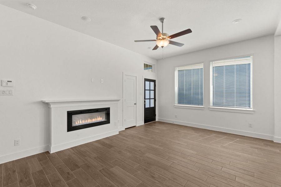 Spacious, unfurnished interior of a new home in Park Hill, Stafford (Image 20). Spacious, unfurnished interior of a new home in Park Hill, Stafford (Image 20).