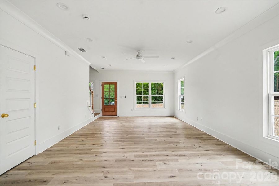 Spacious, unfurnished interior of a new home in , Mint Hill (Image 19).