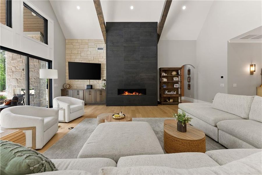 Furnished interior view inside a new home in , Jefferson (Image 45).