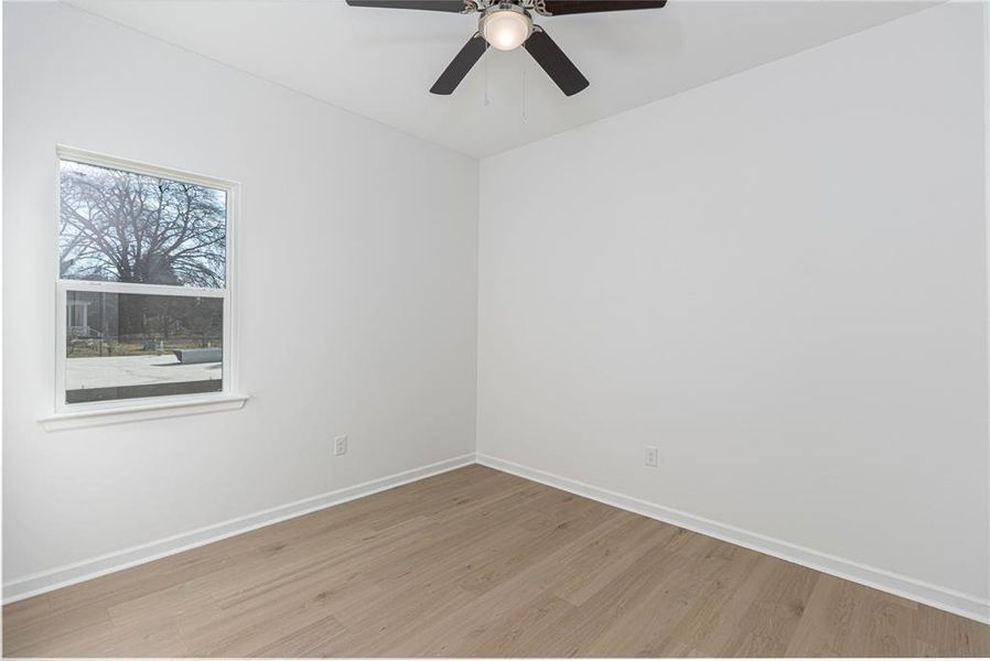 Spacious, unfurnished interior of a new home in , Winona (Image 9).