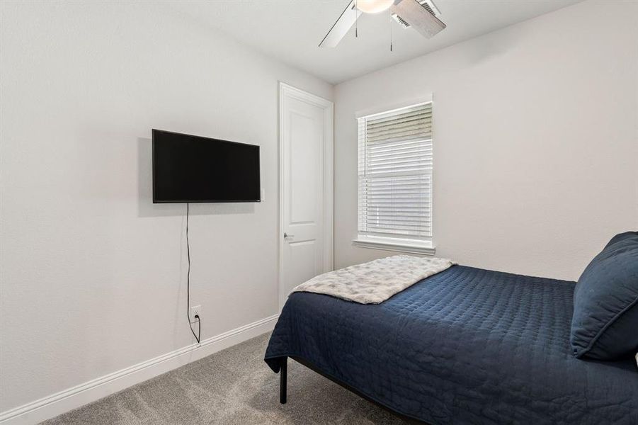 Furnished interior view inside a new home in South Oak, Oak Point (Image 13). Furnished interior view inside a new home in South Oak, Oak Point (Image 13).