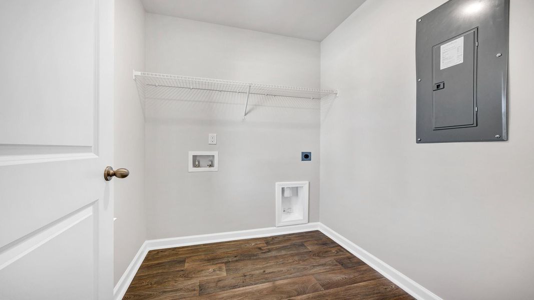 Spacious, unfurnished interior of a new home in The Park at Wilkinson, Orangeburg (Image 22).