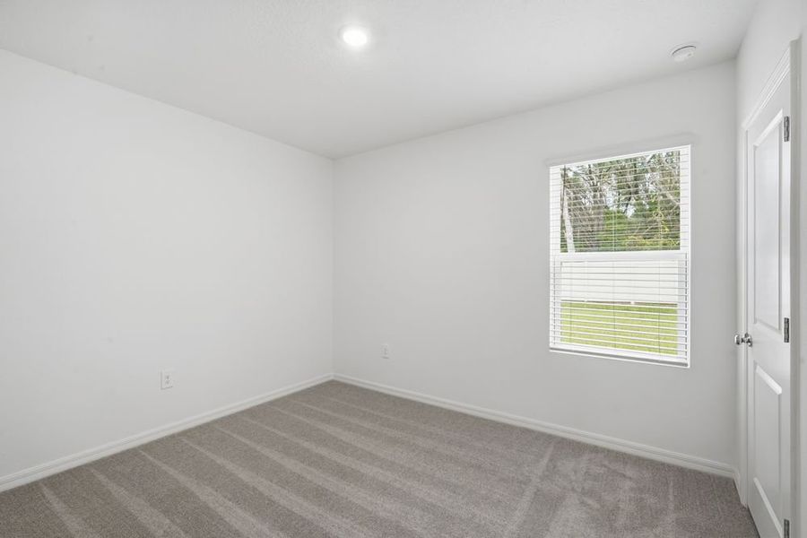Spacious, unfurnished interior of a new home in Palm Wind, Hudson (Image 8).