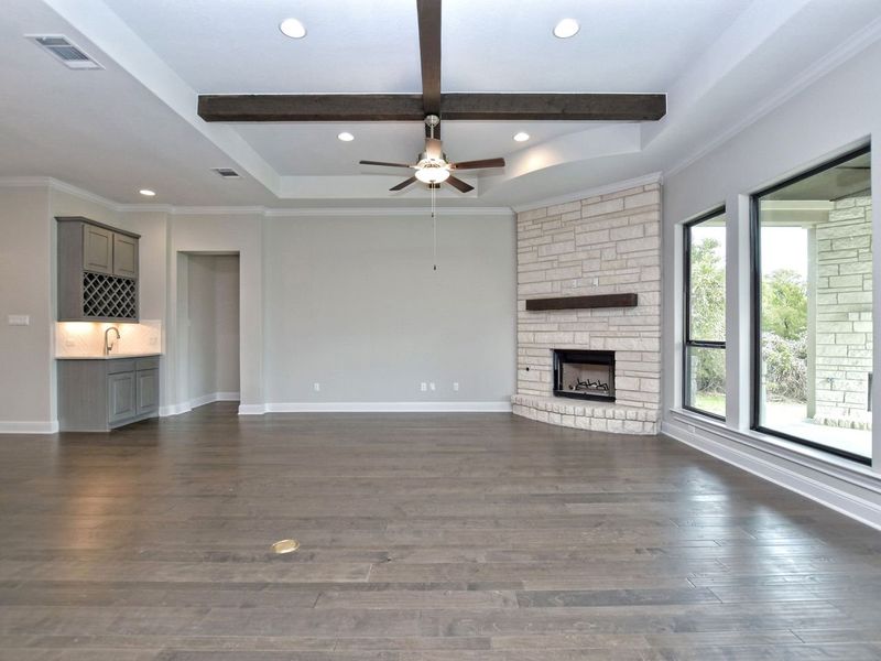 Representative unfurnished interior of a home built from the Madera II by Giddens Homes in Scofield Farms Estates, Georgetown (Image 309).