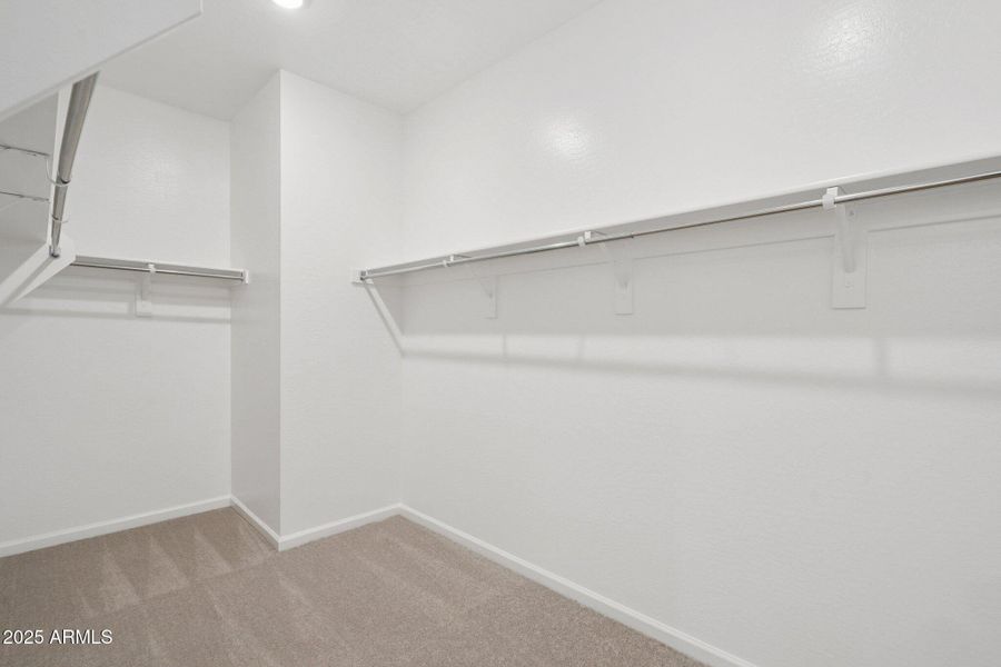 36-web-or-mls-W Mellen Ln-S0512-032