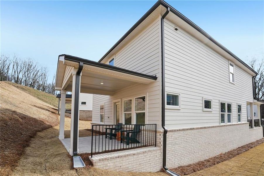 Exterior details and patio area of a home in Hemingway - Reserve Series, Cumming (Image 4).