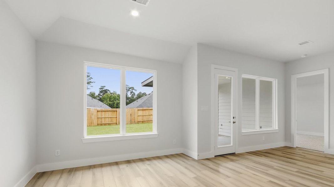 Representative unfurnished interior of a home built from the Pearl by D.R. Horton in Mill Creek Estates, Magnolia (Image 15). Representative unfurnished interior of a home built from the Pearl by D.R. Horton in Mill Creek Estates, Magnolia (Image 15).