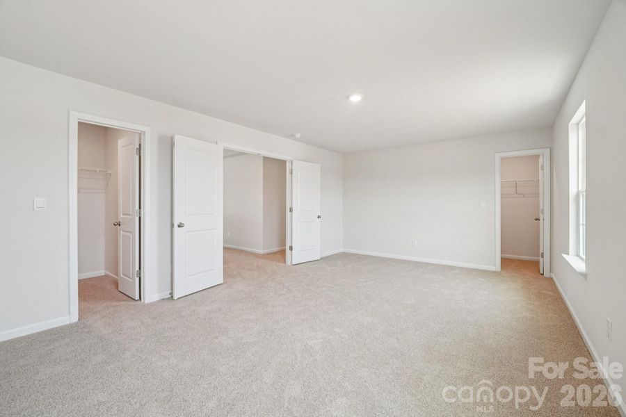Spacious, unfurnished interior of a new home in Cline Village, Conover (Image 17).