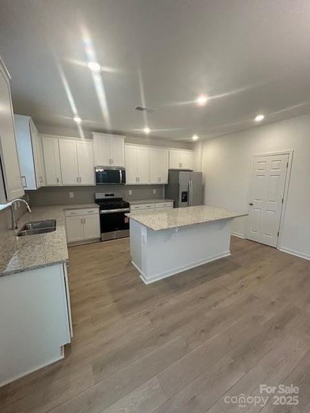 Kitchen #3 *Appliances Included.