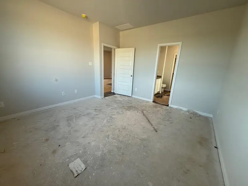 Image 11 of a home in Cliffstone Hills. Image 11 of a home in Cliffstone Hills.