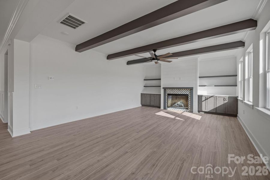 Spacious, unfurnished interior of a new home in , Monroe (Image 20).