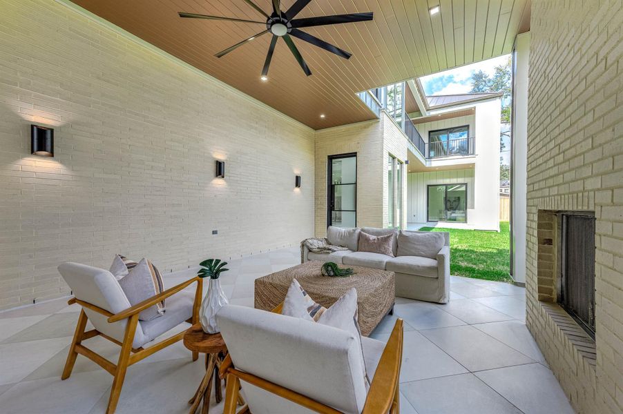 Exterior details and patio area of a home in , Houston (Image 34).